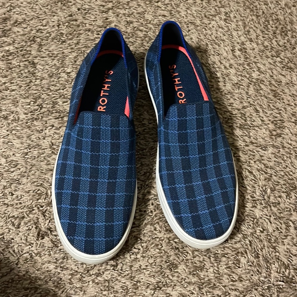 Rothy’s slip on round toe